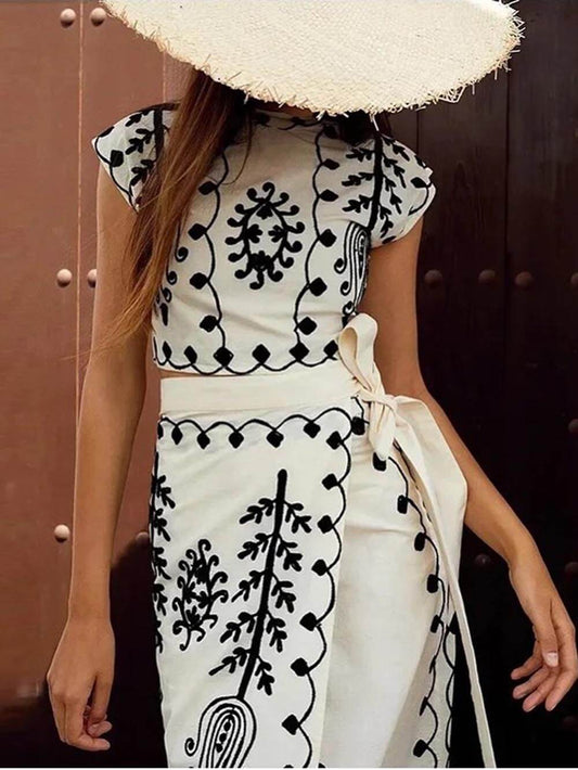 LORÉVA Ethnic Print Tie-Up Wrap Midi Skirt Set
