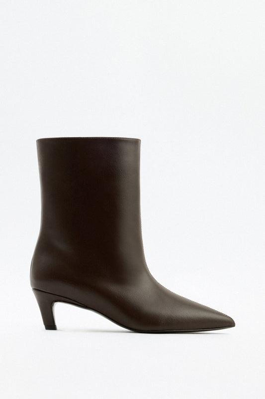 CHANTILLY Pointed Toe Leather Ankle Boots - Dark Brown