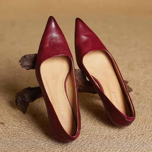 LORÉVA Leather Kitten Heel Pointed Toe Pumps