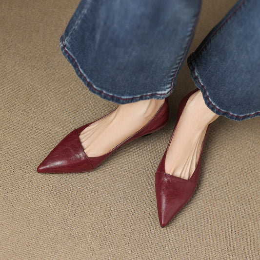 LORÉVA Distressed Leather Pointed-Toe Kitten Heel Pumps
