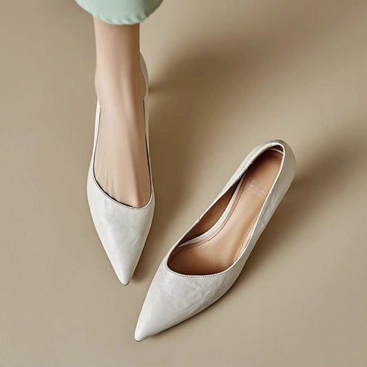 LORÉVA Genuine Leather Pointed-Toe Kitten Heels