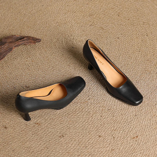 LORÉVA Square Toe Leather Block Heel Pumps